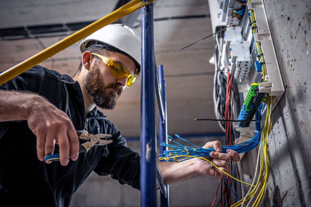 Best 24-Hour Electrician  in Charter Oak, CA