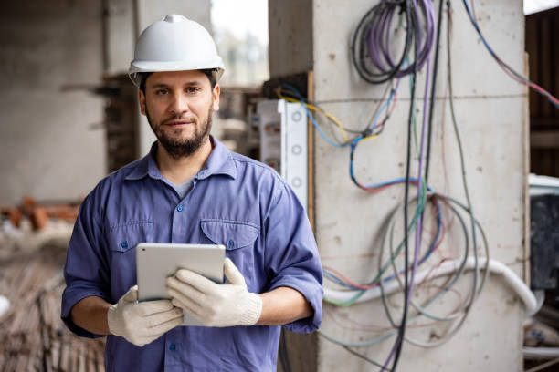 Best Licensed Electrician  in Charter Oak, CA